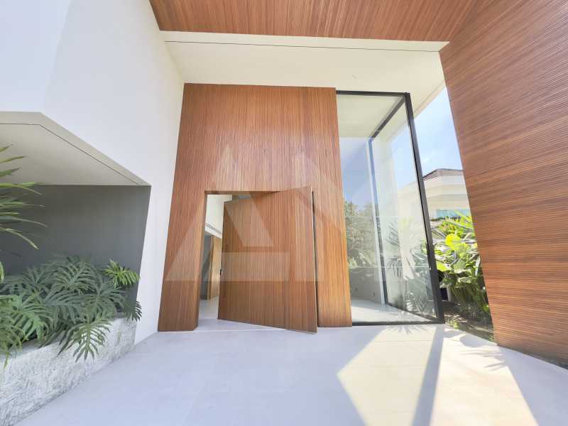 Entrada - 3