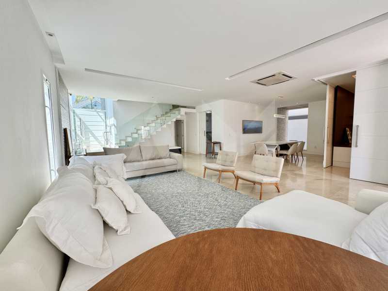 Sala - 3