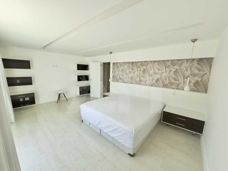 Quarto - 18