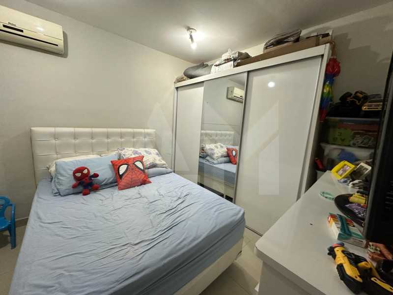 Quarto - 12
