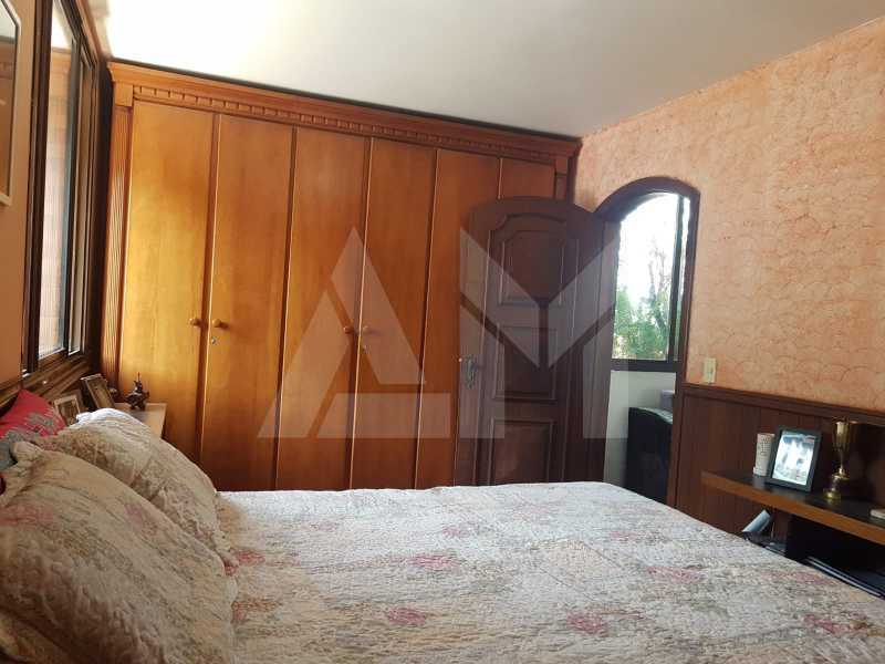 Quarto - 11