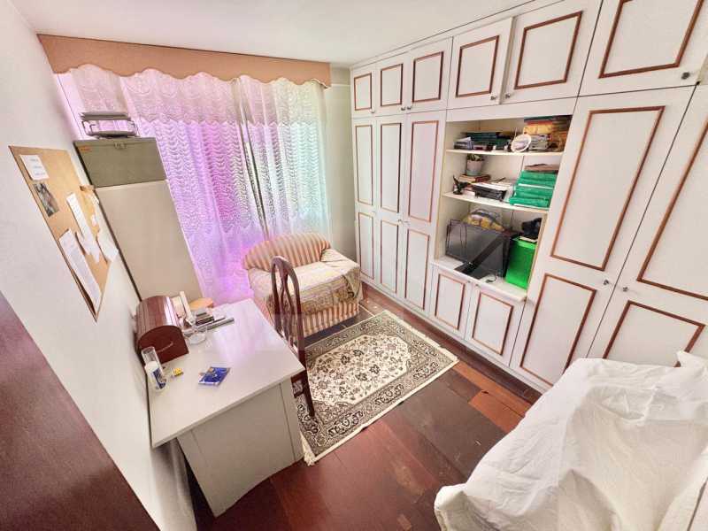 Quarto - 16