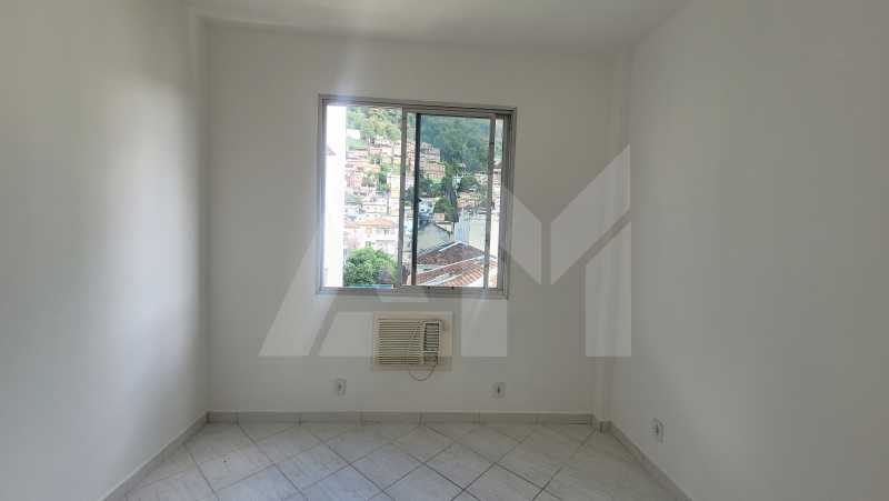 Quarto - 11
