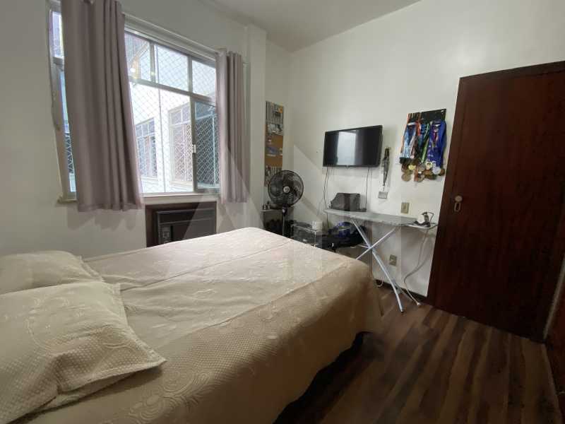 Quarto - 12