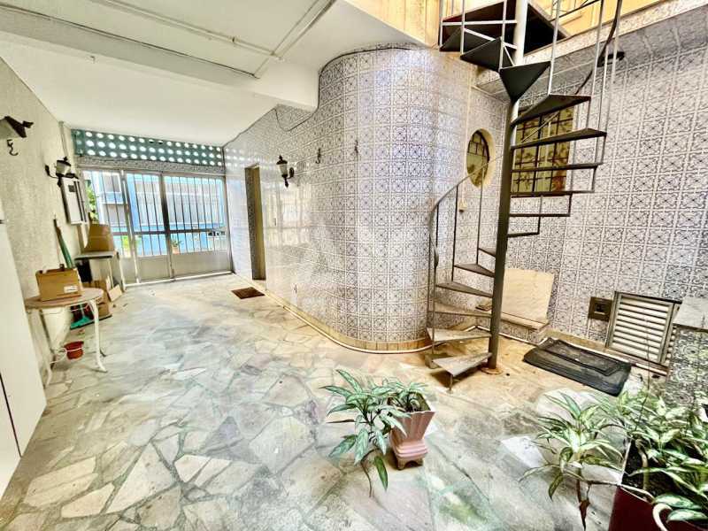 Conheça 3371 do imóvel - Casa à venda na Tijuca - 4 quartos, 3 suítes, terraço com churrasqueira e 1 vaga - 3371 - 15 3371 - 15
