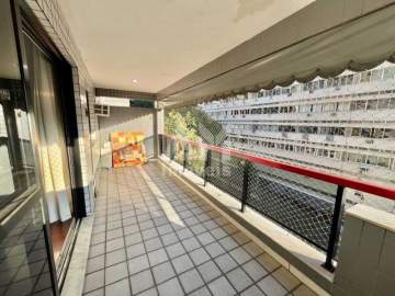Ótima localização - Apartamento na Tijuca com 3 quartos, suíte, varandão e 2 vagas ao lado do Metrô Uruguai. - 3380 Ótima localização - Apartamento na Tijuca com 3 quartos, suíte, varandão e 2 vagas ao lado do Metrô Uruguai. - 3380