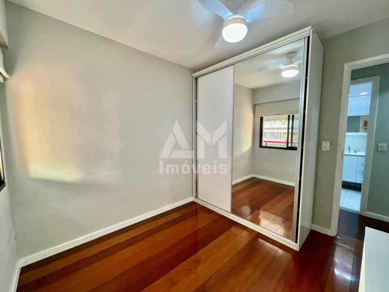 Conheça 3380 do imóvel - Apartamento na Tijuca com 3 quartos, suíte, varandão e 2 vagas ao lado do Metrô Uruguai. - 3380 - 11 3380 - 11