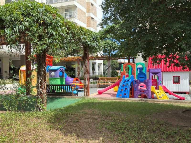 Conheça 3385 do imóvel - Apartamento de Alto Padrão à Venda na Barra da Tijuca | 227m² | 4 Quartos | 3 Suítes | Vista para a Lagoa | 3 Vagas - 3385 - 22 3385 - 22