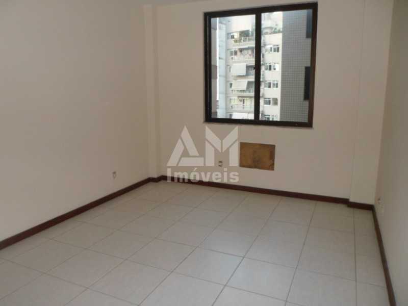Conheça 3398 do imóvel - Apartamento à venda no Catete, 1 quarto com varanda, dependência completa e vaga na escritura, em prédio moderno próximo ao metrô e ao Palácio do Catete - 3398 - 4 3398 - 4