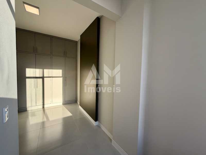 Lindo Apartamento - Apartamento à venda na Tijuca, Rua Conde de Bonfim, ao lado da Praça Saens Peña, totalmente reformado, 2 quartos, vista livre e próximo ao metrô. - 3402