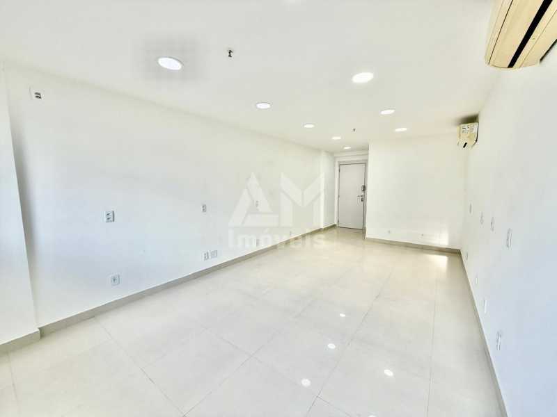 Conheça 3403 do imóvel - Sala comercial à venda na Tijuca, Condomínio Titanium, em frente ao Shopping Tijuca, excelente para escritório, consultório ou investimento. - 3403 - 23 3403 - 23