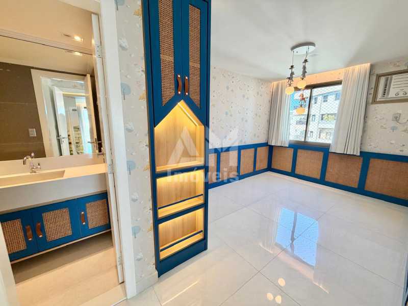 Alto Padrão - Apartamento de alto padrão à venda na Península, Barra da Tijuca, 256 m², 4 suítes, 3 vagas, andar alto, pé-direito duplo e vista para a Lagoa - 3411
