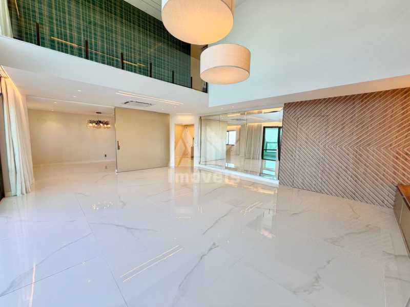 Alto Padrão - Apartamento de alto padrão à venda na Península, Barra da Tijuca, 256 m², 4 suítes, 3 vagas, andar alto, pé-direito duplo e vista para a Lagoa - 3411