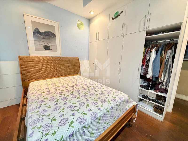 Proximidades Metrô - Apartamento à venda na Tijuca, Rua Doutor Satamini, 4 quartos, suíte, escritório, 1 vaga, decoração de alto padrão e a 8 minutos do metrô Afonso Pena. - 3412