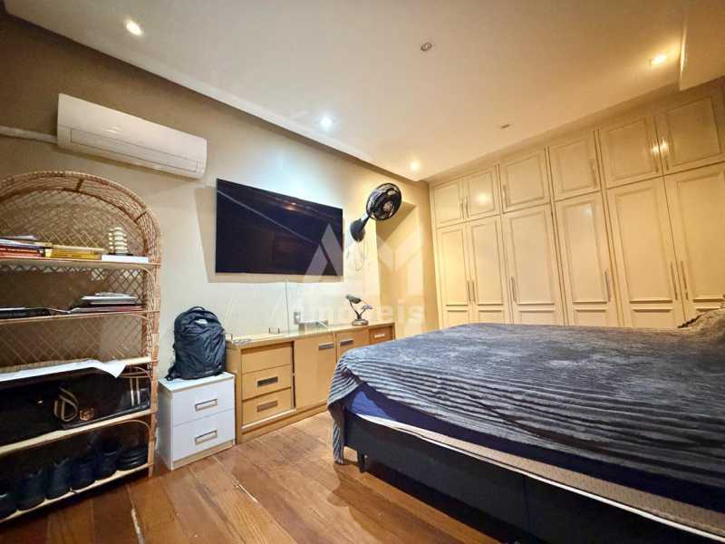 Proximidades Metrô - Apartamento à venda na Tijuca, Rua Doutor Satamini, 4 quartos, suíte, escritório, 1 vaga, decoração de alto padrão e a 8 minutos do metrô Afonso Pena. - 3412