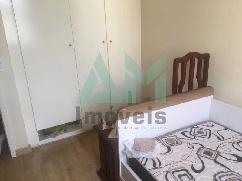 Quarto - 12
