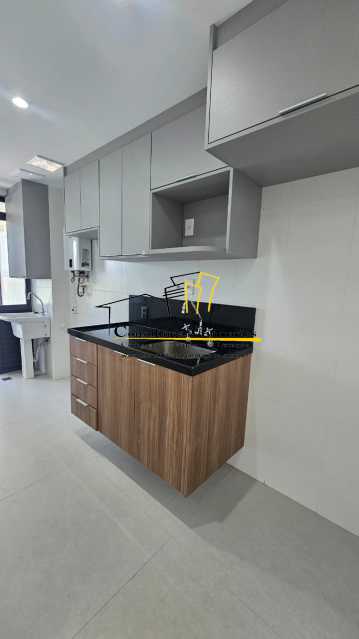 8fd78843-8c60-4956-8acc-789f6d - 8