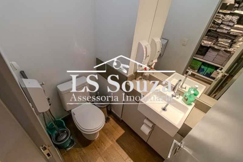 f49e29f69b181b57img9420_IMG_94 - 9