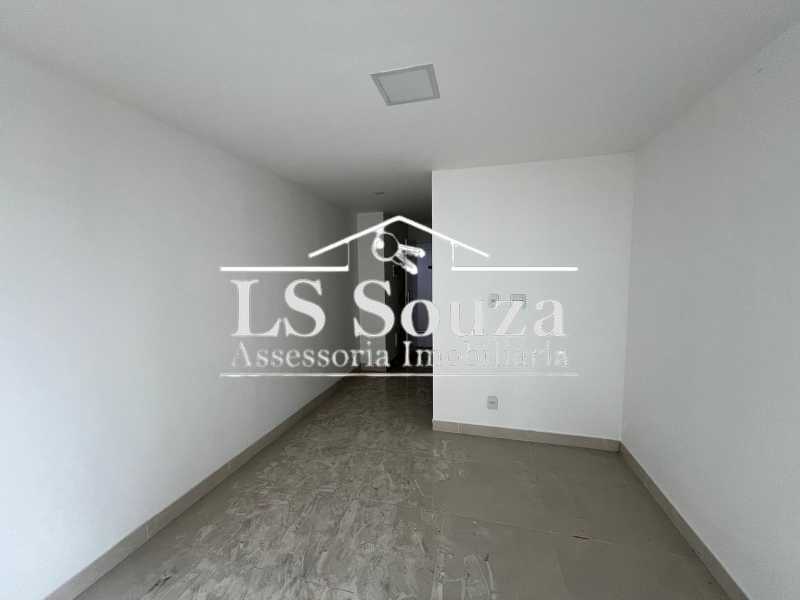 Conheça WhatsApp Image 2025-05-05 at 0 do imóvel - Sala Comercial 21m² para alugar Rio de Janeiro,RJ Taquara - R$ 700 - CML0012 - 1 WhatsApp Image 2025-05-05 at 0 - 1