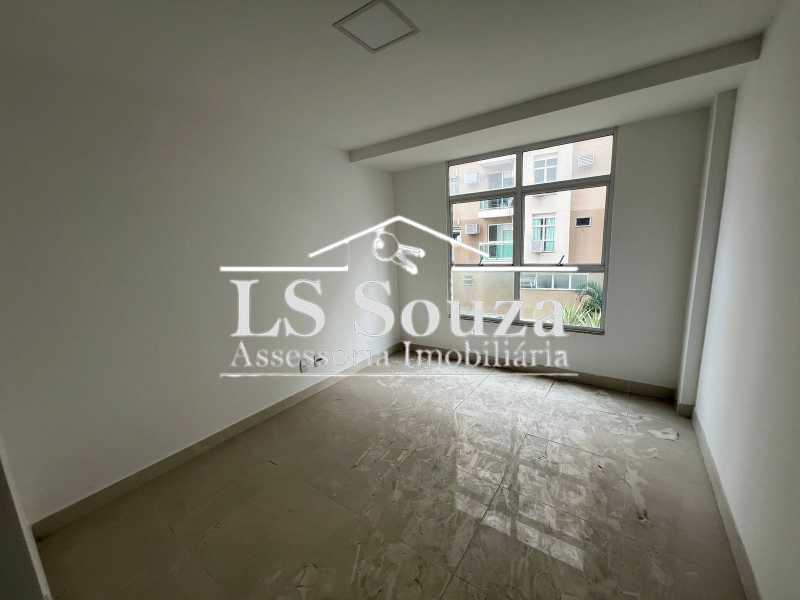 Conheça WhatsApp Image 2025-05-05 at 0 do imóvel - Sala Comercial 21m² para alugar Rio de Janeiro,RJ Taquara - R$ 700 - CML0012 - 3 WhatsApp Image 2025-05-05 at 0 - 3