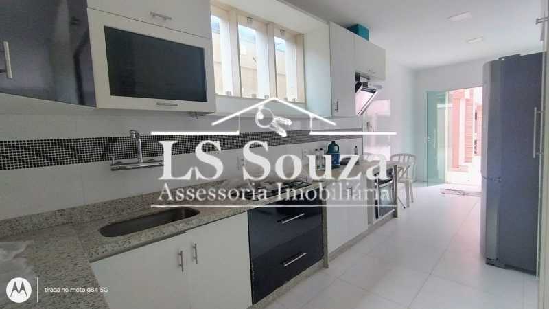 WhatsApp Image 2025-10-28 at 1 - 6