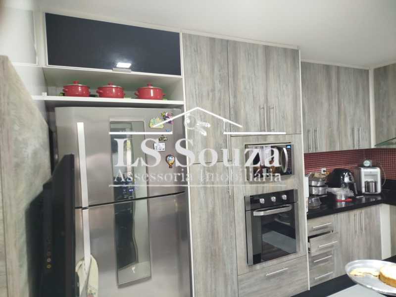 WhatsApp Image 2025-10-20 at 1 - 8