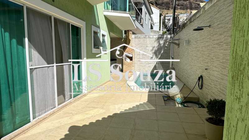 WhatsApp Image 2025-10-23 at 1 - 7