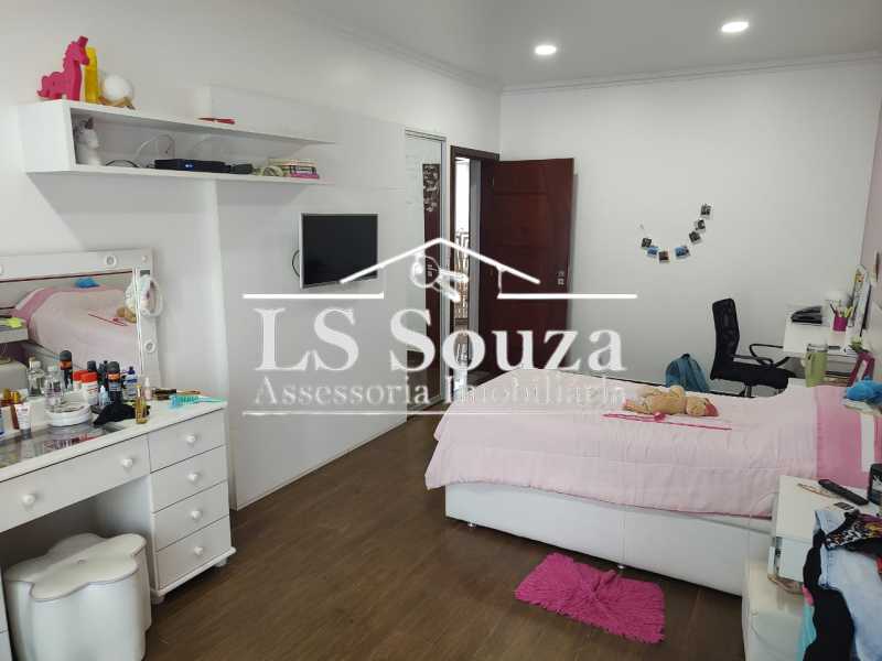 Conheça WhatsApp Image 2025-09-18 at 2 do imóvel - Casa em Condomínio 6 quartos à venda Rio de Janeiro,RJ Taquara - R$ 2.000.000 - CS0545 - 18 WhatsApp Image 2025-09-18 at 2 - 18