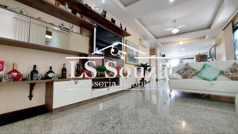 Conheça WhatsApp Image 2026-02-02 at 0 do imóvel - Casa em Condomínio 4 quartos à venda Rio de Janeiro,RJ Taquara - R$ 1.180.000 - CS0591 - 5 WhatsApp Image 2026-02-02 at 0 - 5