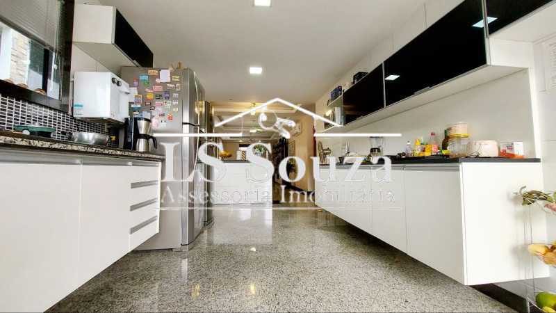 Conheça WhatsApp Image 2026-02-02 at 0 do imóvel - Casa em Condomínio 4 quartos à venda Rio de Janeiro,RJ Taquara - R$ 1.180.000 - CS0591 - 8 WhatsApp Image 2026-02-02 at 0 - 8