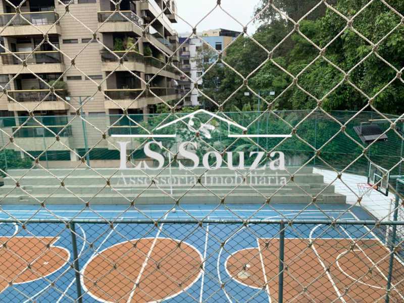 WhatsApp Image 2021-12-06 at 1 - 17