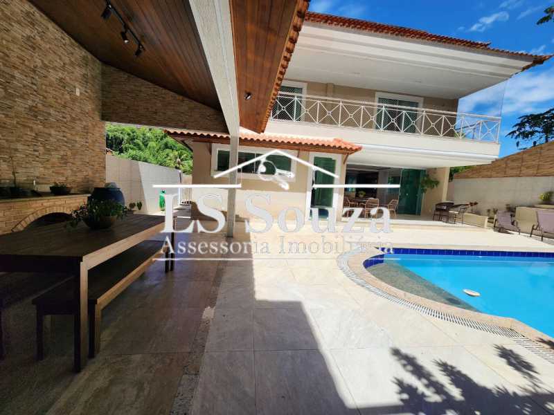 Conheça WhatsApp Image 2026-06-26 at 1 do imóvel - Casa em Condomínio 5 quartos à venda Rio de Janeiro,RJ Jacarepaguá - R$ 1.699.999 - CS0641 - 3 WhatsApp Image 2026-06-26 at 1 - 3