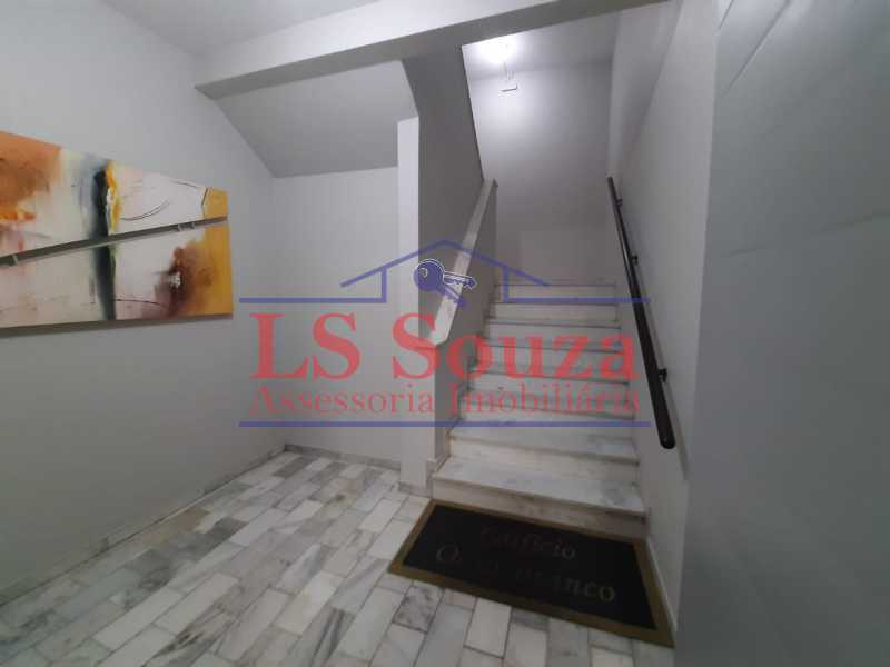 32332921-262a-457a-bbd9-c1c415 - 17