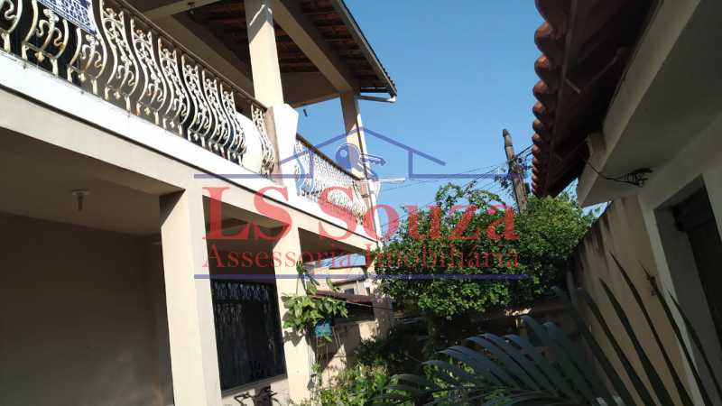 6ef836e9-3ba5-4f29-9c0d-a40405 - 2