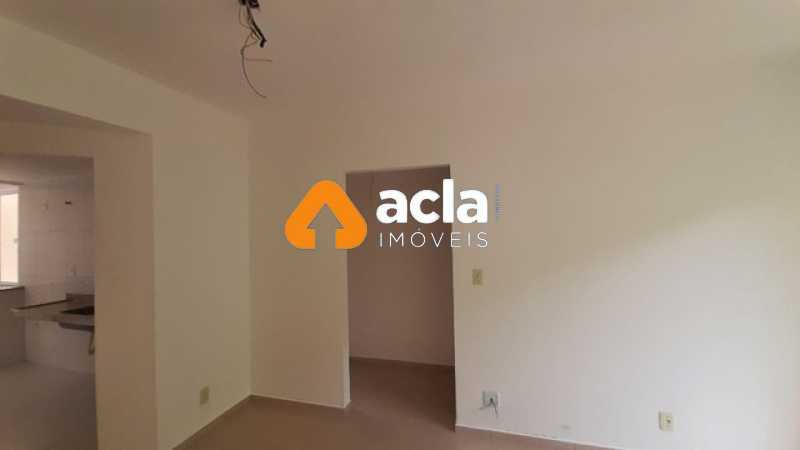 SALA - 10