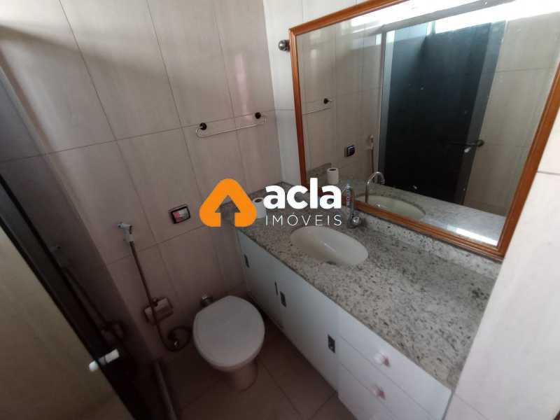 eec11ec7-4ef2-4325-966e-24acb3 - 24