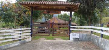 Junto ao Verde - Sítio 87000m² à venda Campo do Prado, Cachoeiras de Macacu - R$ 579.000 - 910