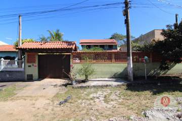 CASA À VENDA EM ARARUAMA - COQUEIRAL - CI-0513
