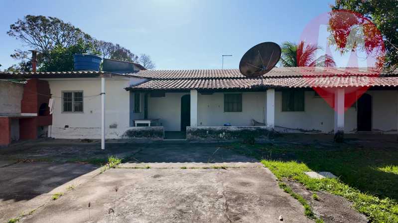 FRENTE DA CASA - 2