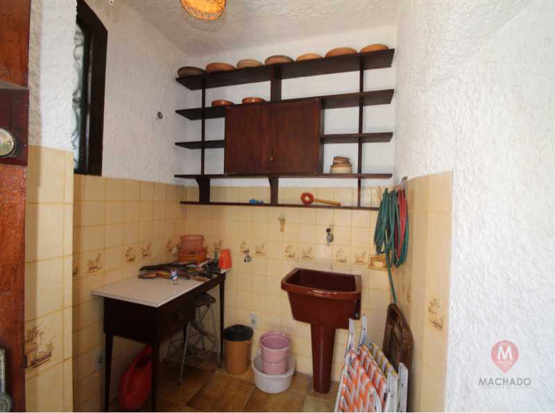 18 - Área de Serviço - 19