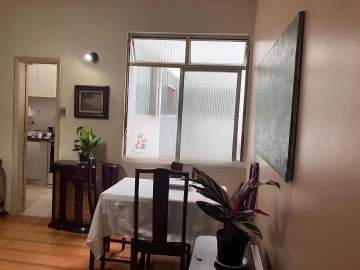 Apartamento no Leblon com 2 quartos - CRAP20012