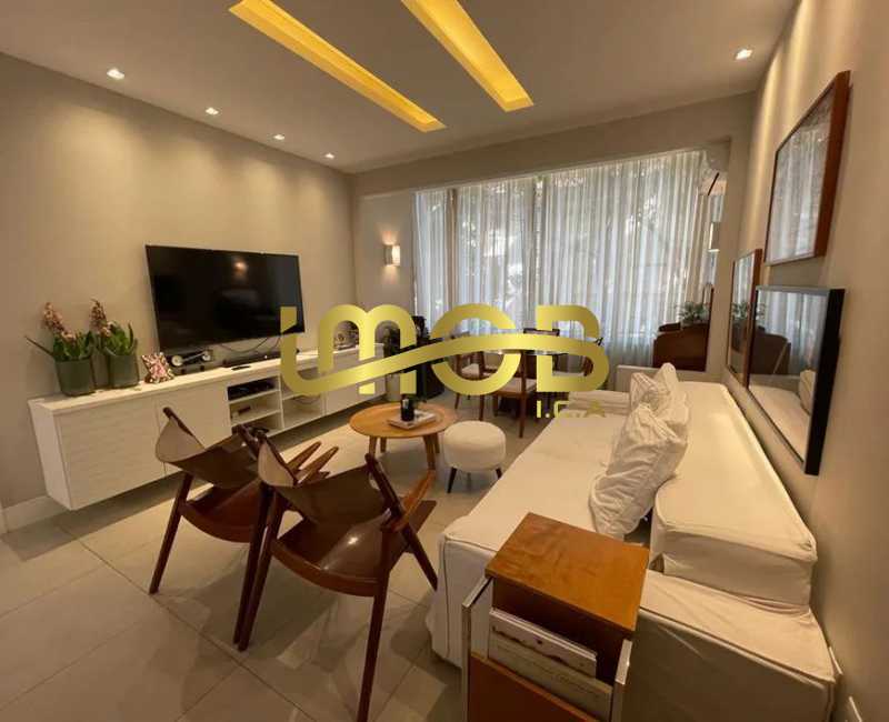 da977481-8a51-40f6-8f92-f1db1c - 2