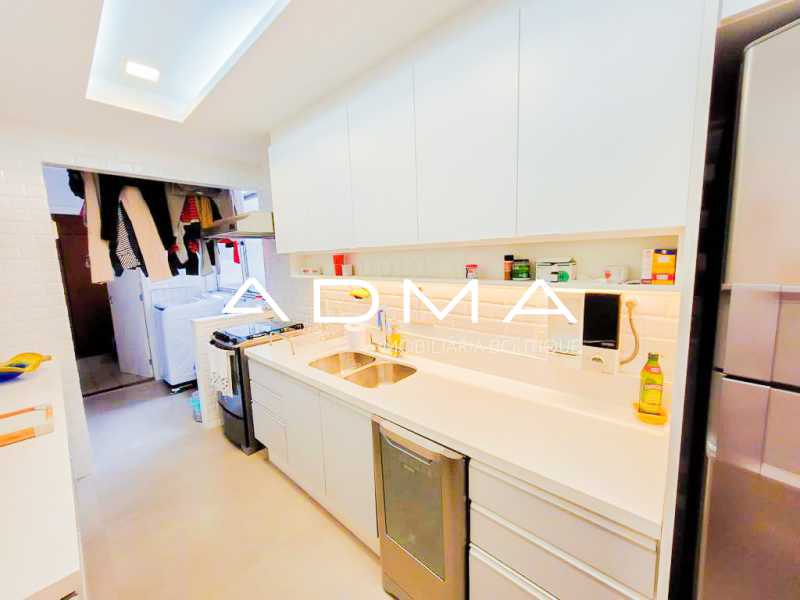 WhatsApp Image 2022-01-25 at 1 - 6