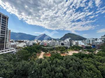 Imperdível - EXCELENTE APARTAMENTO COM 3 QUARTOS E VAGA NA ESCRITURA - IPAP30089