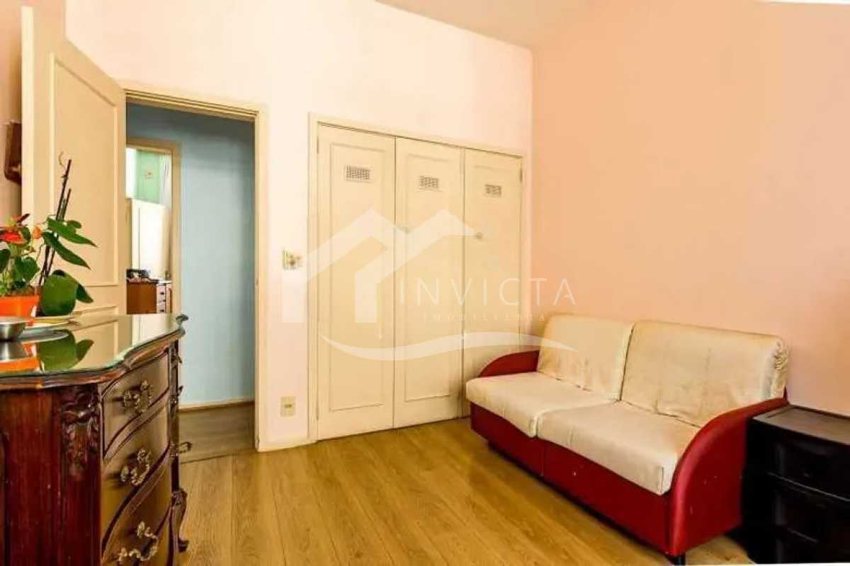 d095b764-2bed-438d-94cb-f01153 - 14