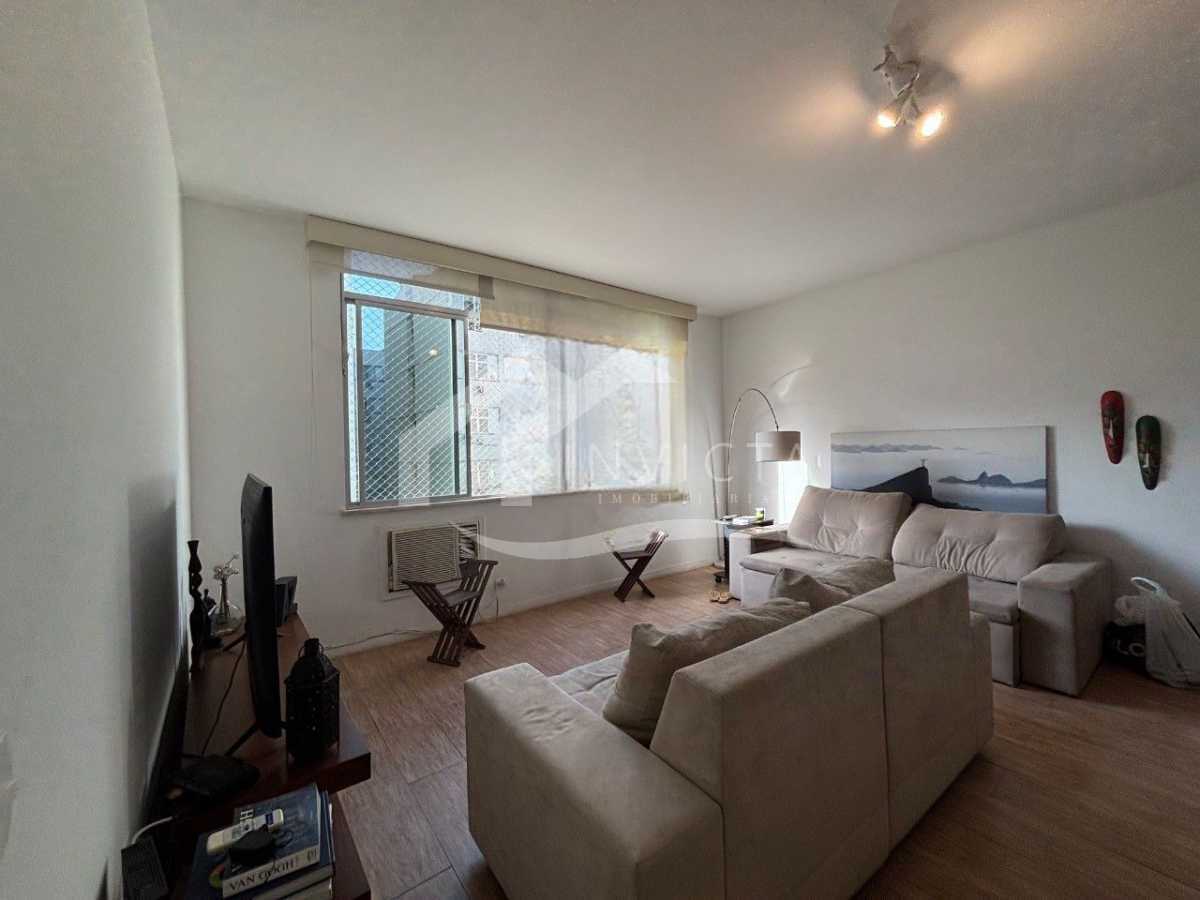 8eab1755-f121-4281-ab2b-baad4f - 1