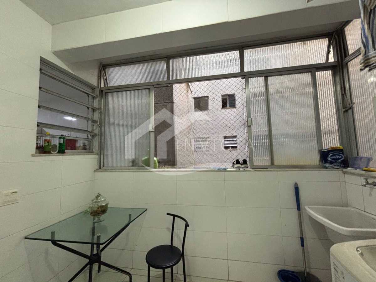 d4a97be6-0467-45d9-ad0b-ca569a - 21