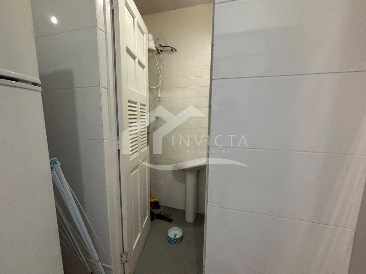 e9ef0c86-65ec-4b92-9609-7ebbe5 - 27