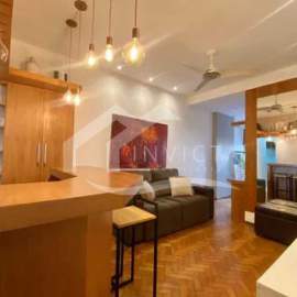 Imperdível - Incrível apartamento reformado com vaga na escritura - IPAP10051