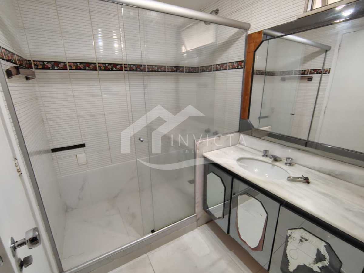 Ótima localização - MARAVILHOSO 3 QUARTOS COM VARANDA E 2 VAGAS NA ESCRITURA!!! - FCAP31703